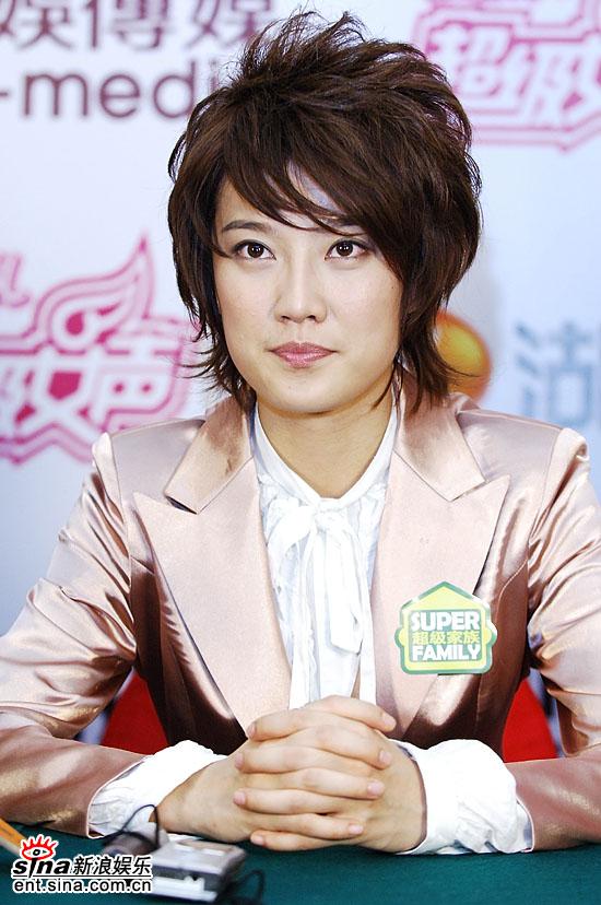 2006超女总决赛落幕 亚军谭维维抢眼