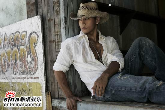 刘承俊新专辑邀女歌手合唱 诠释完美爱情(组图)