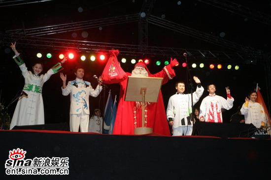 福娃走进美国橄榄球大联盟