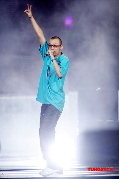 图文金曲奖得主高歌mchotdog饶舌献唱