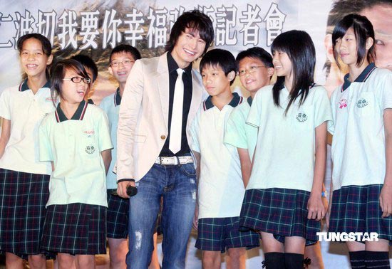 盛噶仁波切与广大歌迷见面