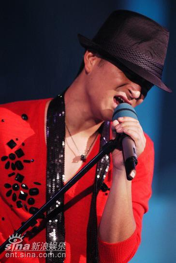 图文快乐男声6进5总决赛吉杰