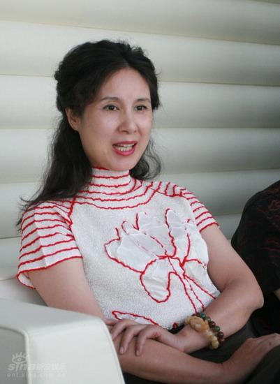 图文:大提琴家朱亦兵等做客-嘉宾徐晓力