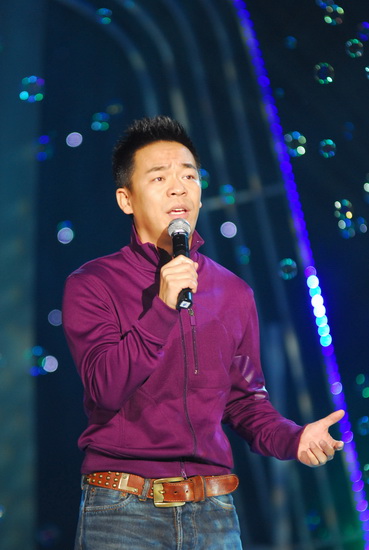 图文大学生音乐节西安歌会孙浩唱响青春之歌