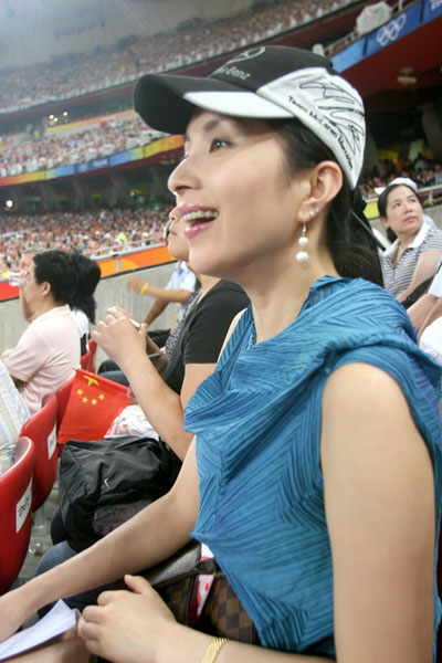 汤灿力挺刘翔 希望大家多给他理解和关心(组图)