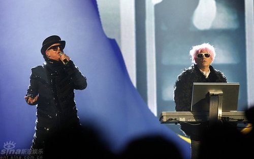 老牌电子乐组合宠物店男孩(Pet Shop Boys)获颁突出贡献奖