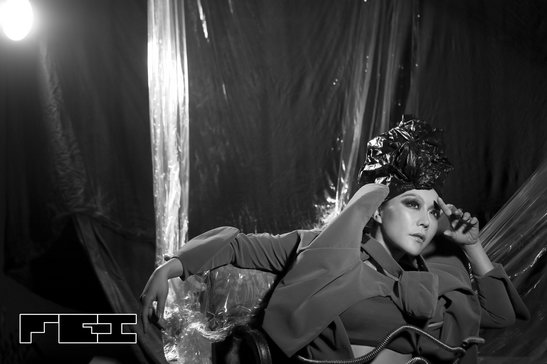 王菲菲喘息的女王系列写真