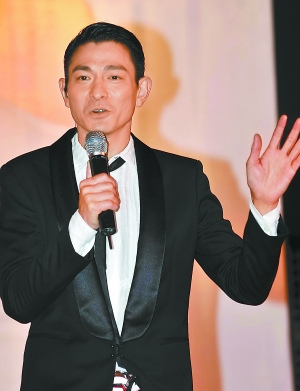 刘德华出怀旧专辑《unforgettable忘不了的》