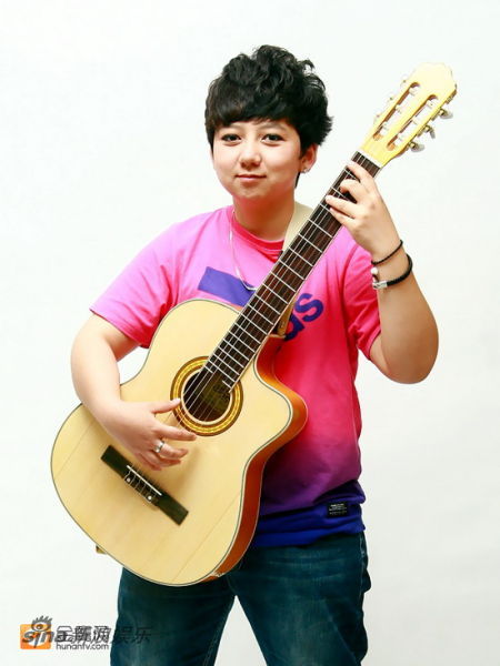 图文:2011快女西安50强写真