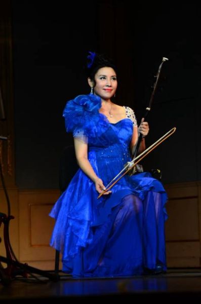 命运将二胡与马晓晖相连 