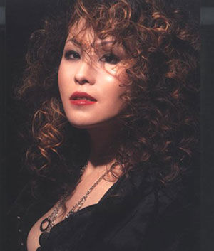 中国摇滚之母罗琦