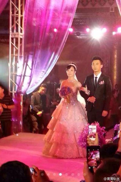 王二妮29日举行婚礼