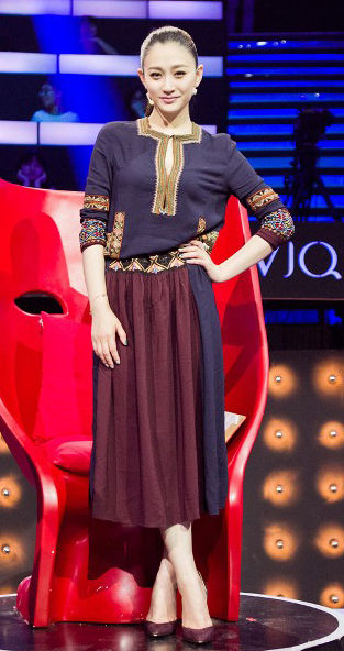 李小冉造型惊艳