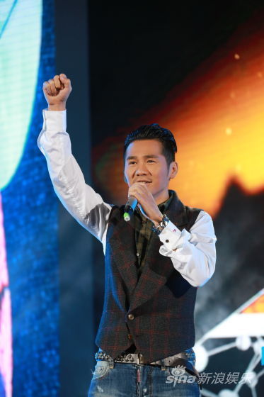 曹格自爆自荐参加歌手3被拒