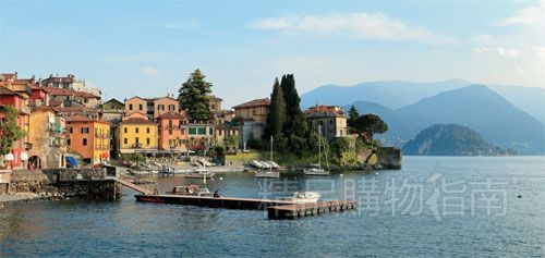 位于阿尔卑斯山南麓的科莫湖