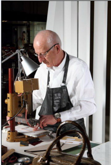 MR.PASCUCCI GIULIANO