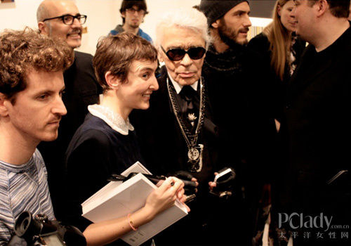 Sarah Lerfel与老佛爷参加派对