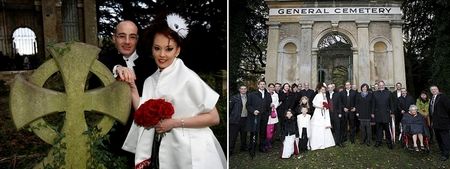 英国新人在墓地进行结婚宣誓