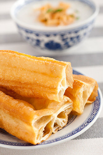 传统早餐：油条or油饼or煎饺
