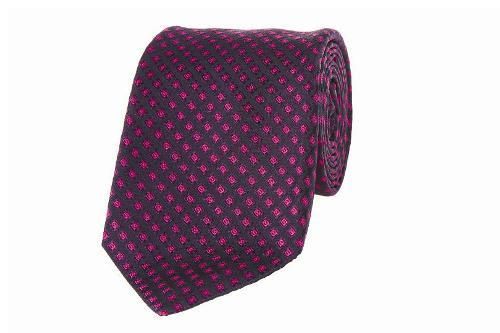 图案雅致质地轻薄的领带