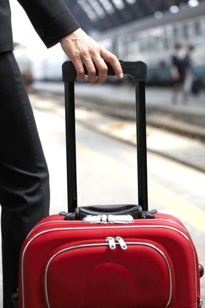 成为航空公司会员获得额外行李托运额