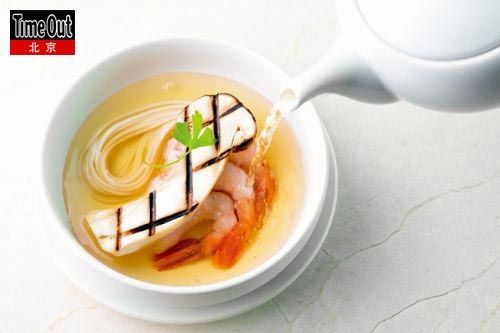 松茸魔芋海鲜汤