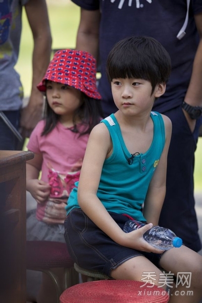 模特新秀张亮之子张悦轩