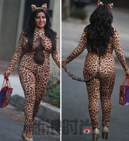 肥女猫女造型亮相街头