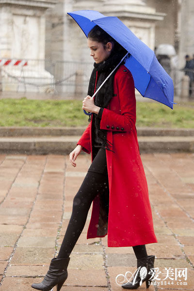 呢子大衣的气场搭配