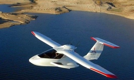 Icon A5两栖轻型运动飞机