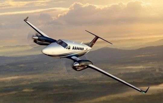 比奇“空中国王”350i