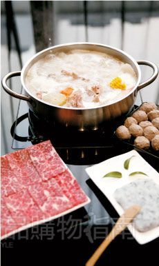上等牛肉配上好的汤煲,暖在心里。 上等牛肉配上好的汤煲,暖在心里。