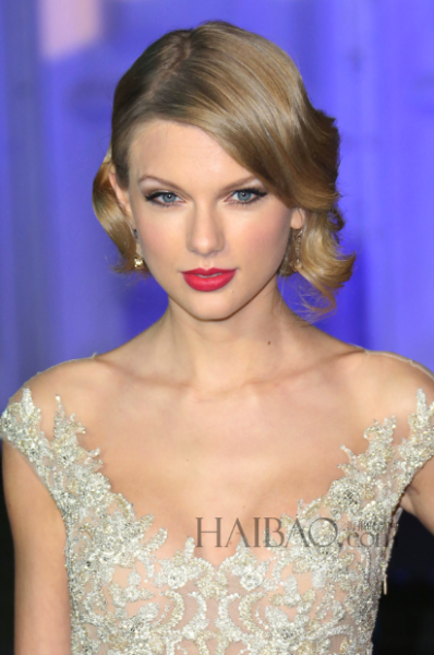 泰勒·史薇芙特 (Taylor Swift)