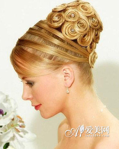 冬季唯美新娘吸睛发型