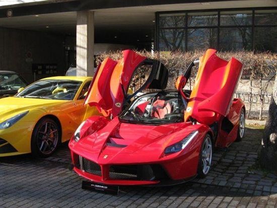 法拉利LaFerrari进入二手车市场