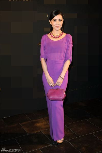 高圆圆一袭紫色长裙