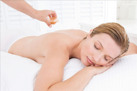 “液体黄金”塑紧致细腻肌肤