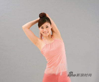 　　8、侧倾身体伸展侧腹部