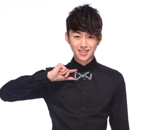 时尚美妆护肤专家李铭泽老师