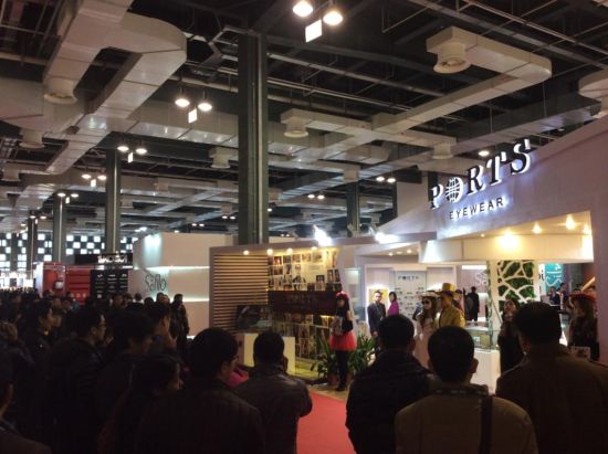 PORTS眼镜 2014 上海国际眼镜展现场