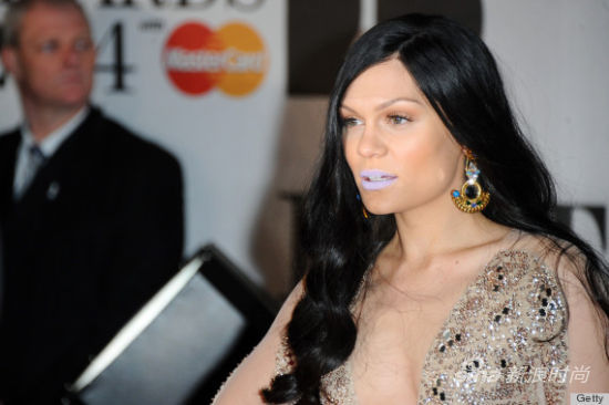 唇色让人不忍直视