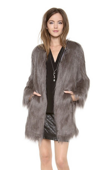 UnrealFurWanderlust 仿皮毛大衣