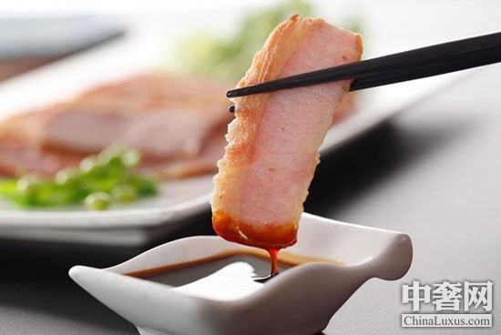 巴马香猪 七里之遥闻其味