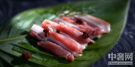 巴马香猪 七里之遥闻其味