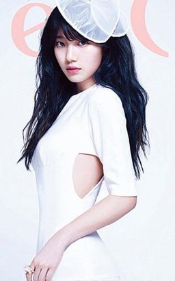 模特朴敏智代言网游写真放送