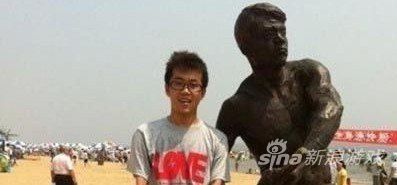 《英雄联盟》乐观的无手励志哥王晓鹏