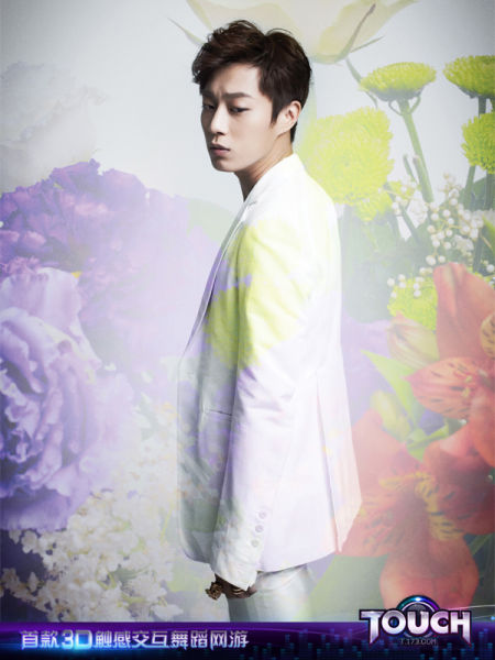 BEAST队长尹斗俊-独家照片