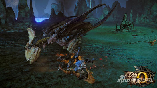 火球喷吐和啄击都是青怪鸟的拿手招式