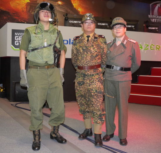 　在 Wargaming 摊位重演会吸引玩家目光