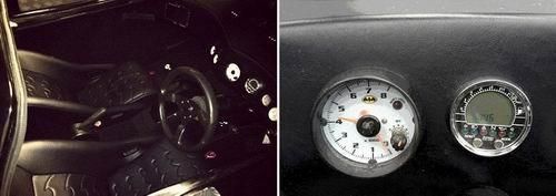 　战车内部的仪表盘